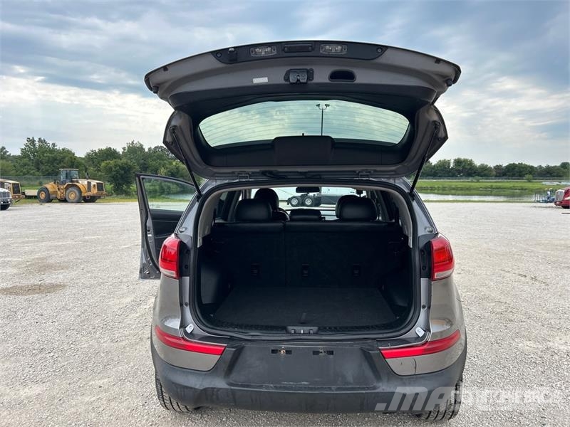 Kia Sportage EX AWD SUV PKWs