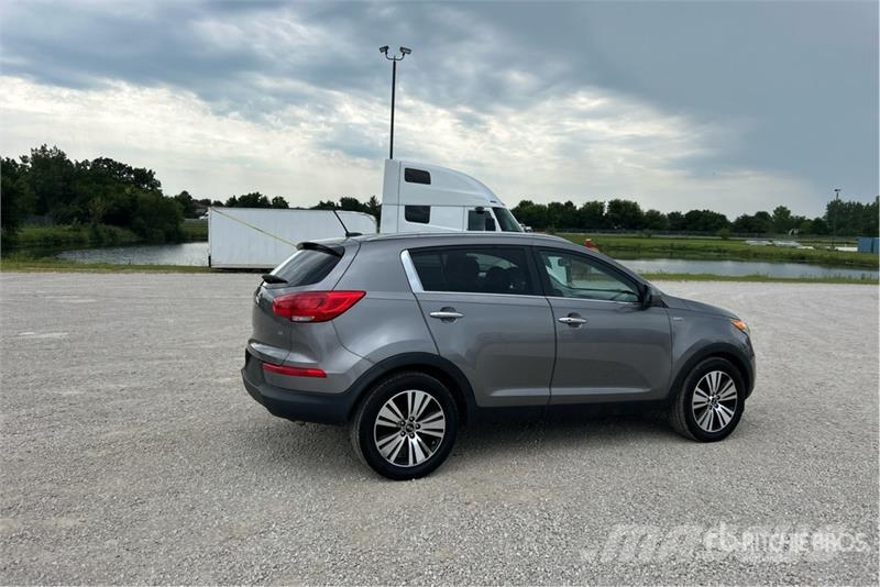Kia Sportage EX AWD SUV PKWs