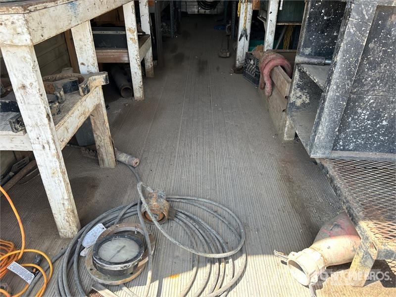 Kidron 28 ft x 102 in S/A Van Trailer مقطورات ذات هيكل صندوقي