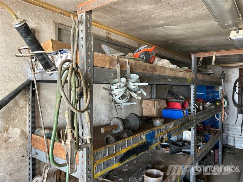 Kidron 28 ft x 102 in S/A Van Trailer مقطورات ذات هيكل صندوقي