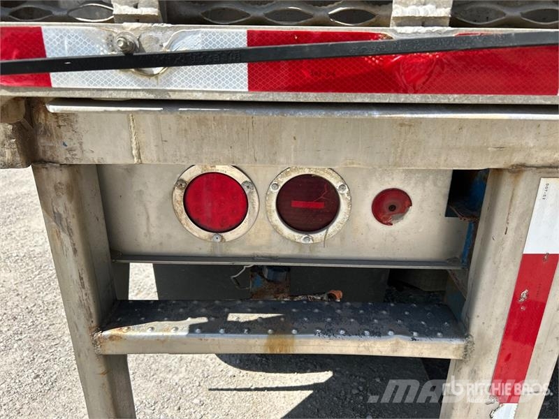 Kidron 28 ft x 102 in S/A Van Trailer مقطورات ذات هيكل صندوقي