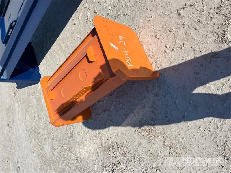  Kit Containers MSS-SPE-3-23 Skid Steer Snow Pusher 刮雪板和犁