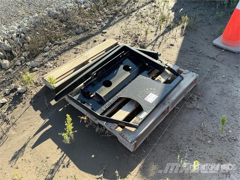 Kit Containers MUFF-36-36 36 in Mini Skid Steer Fo Garfos