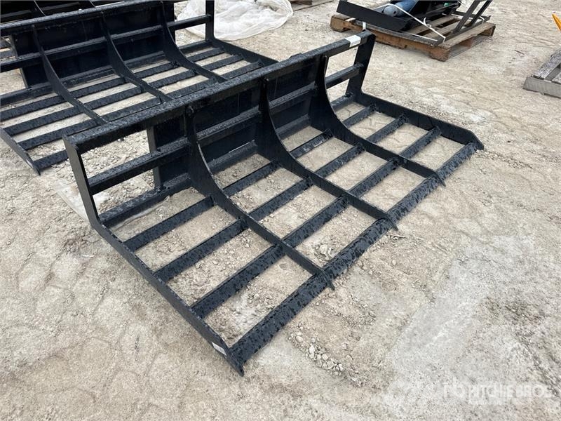  Kit Containers QT-LP 72 in Skid Steer Landplane Smyky