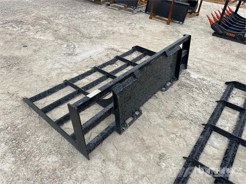  Kit Containers QT-LP 72 in Skid Steer Landplane Smyky