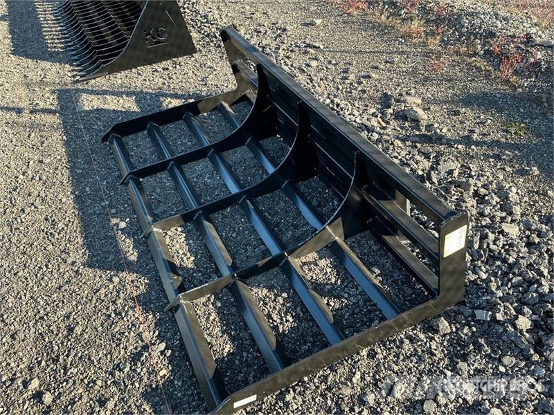 Kit Containers QT-LP 72 in Skid Steer Landplane Slodder