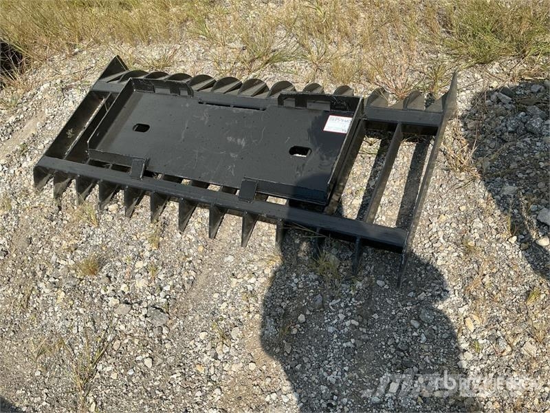 Kit Containers QT-RR-70 70 in Skid Steer Root Rake Rateau faneur