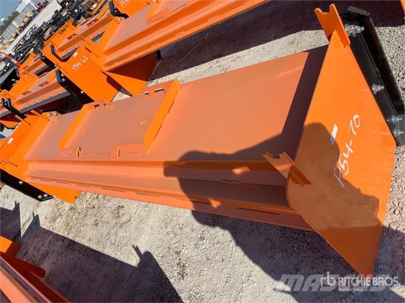  Kit Containers QT-SP-10-23-PB-SB 120 in Skid Steer 刮雪板和犁