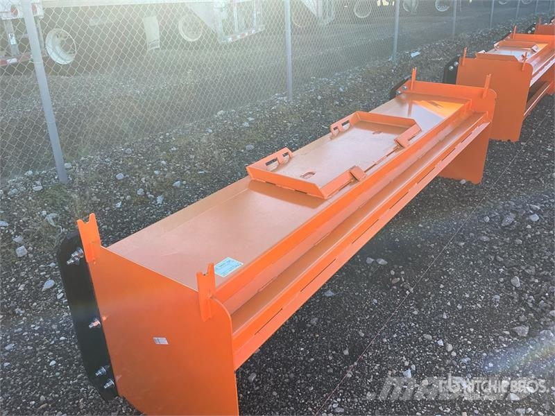  Kit Containers QT-SP-10-23 120 in Skid Steer Snow  Снігоочищувальні ножі та плуги