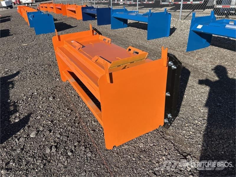 Kit Containers QT-SP-6-23-PB-SB 68.5 in Skid Steer Snow blades and plows