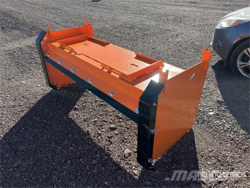 Kit Containers QT-SP-6-23-SB 68.5 in Skid Steer Sn Snow blades and plows
