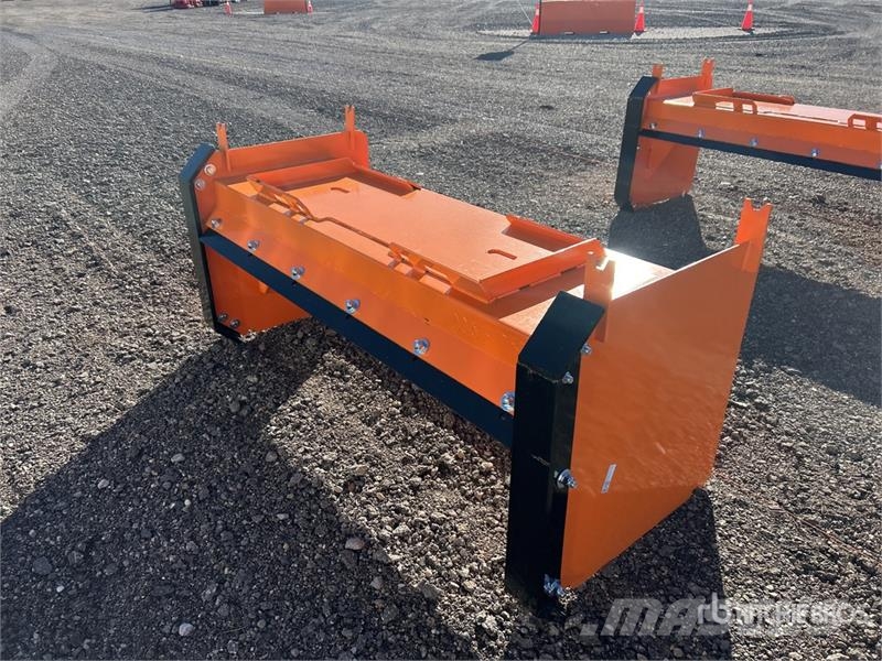 Kit Containers QT-SP-6-23-PB-SB 68.5 in Skid Steer Snow blades and plows