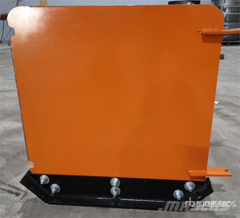 Kit Containers QT-SP-8-23 96 in Skid Steer Snow Pu Snøploger- og skjær