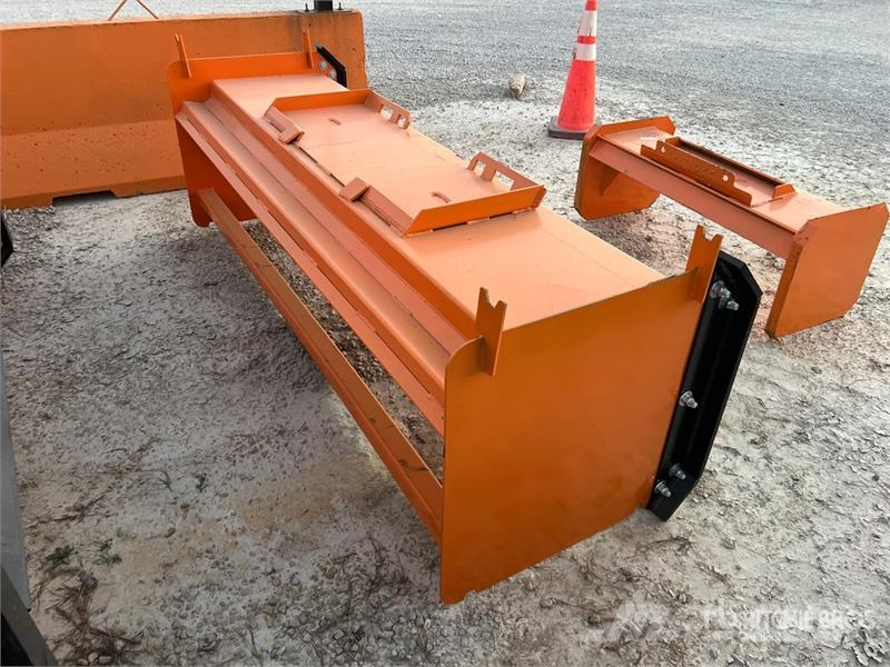  Kit Containers QT-SP-8-23-PB-SB 96 in Skid Steer S 刮雪板和犁