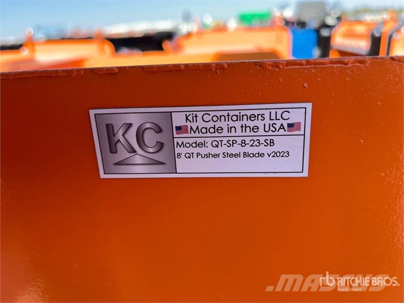  Kit Containers QT-SP-8-23-PB-SB 96 in Skid Steer S Lâminas e arados de neve