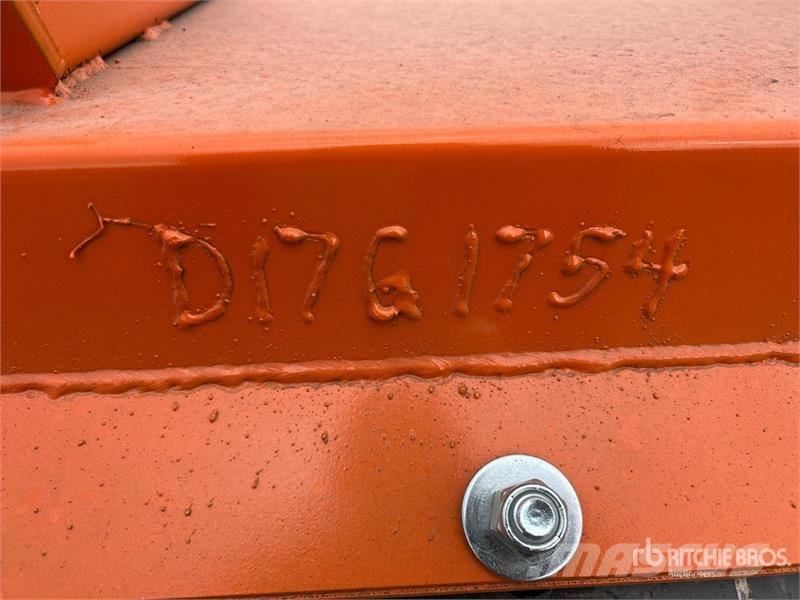 Kit Containers QT-SP-8-23-PB-SB 92 in Skid Steer S Hóeltakarítók