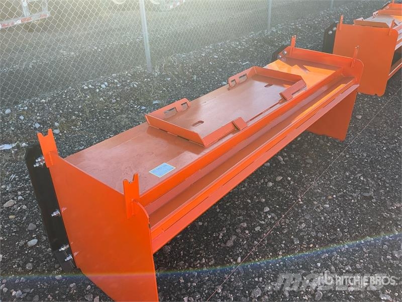  Kit Containers QT-SP-8-23 96 in Skid Steer Snow Pu Снігоочищувальні ножі та плуги