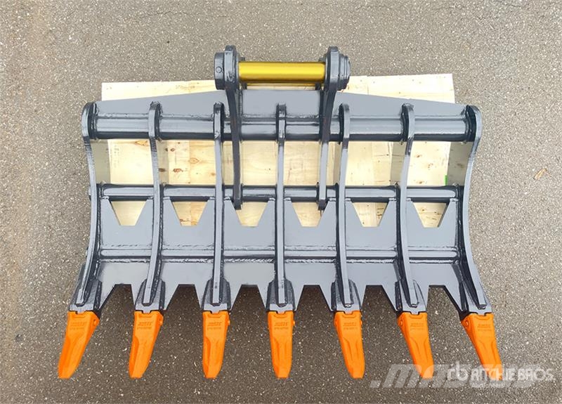 KJ AMK20 65 in Excavator Rake - Fits Cat 320 / 17 - 2 مكابس وميبسات التبن