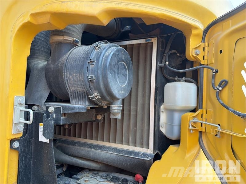 Kobelco SK140LC-7 Tracked Excavator Kāpurķēžu ekskavatori