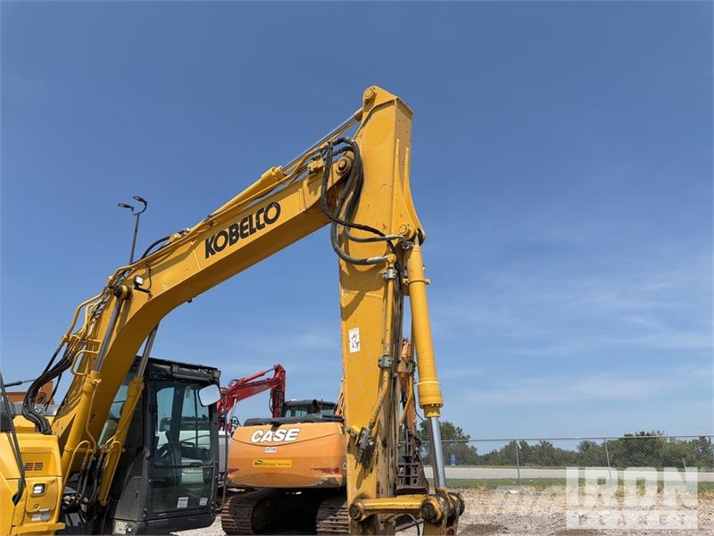 Kobelco SK140LC-7 Tracked Excavator Kāpurķēžu ekskavatori