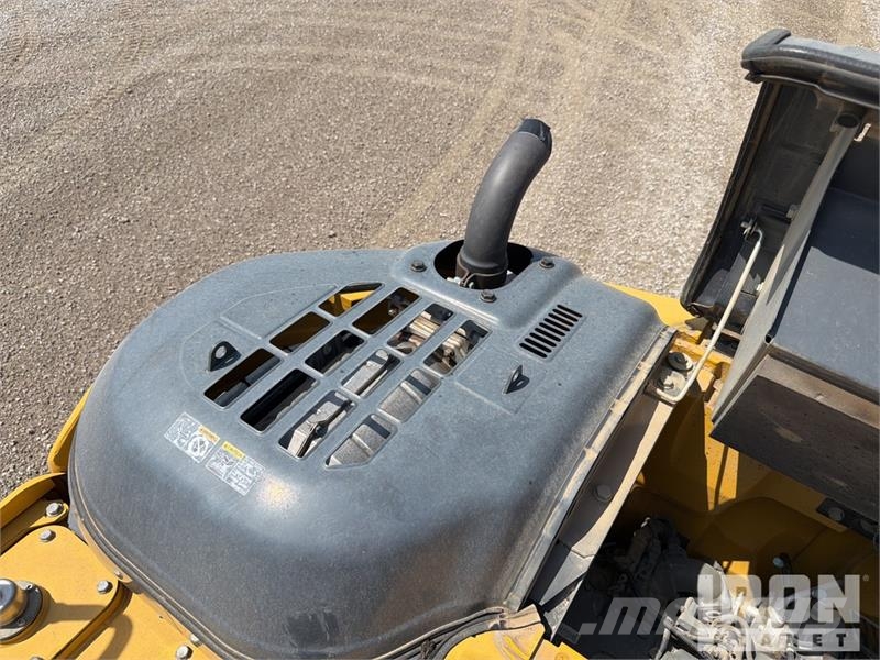 Kobelco SK140SRLC-7 Tracked Excavator Bagri goseničarji
