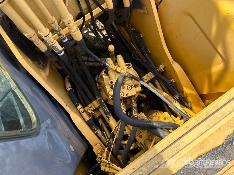 Kobelco SK170LC Tracked Excavator 履帶式 挖土機/掘鑿機/挖掘機