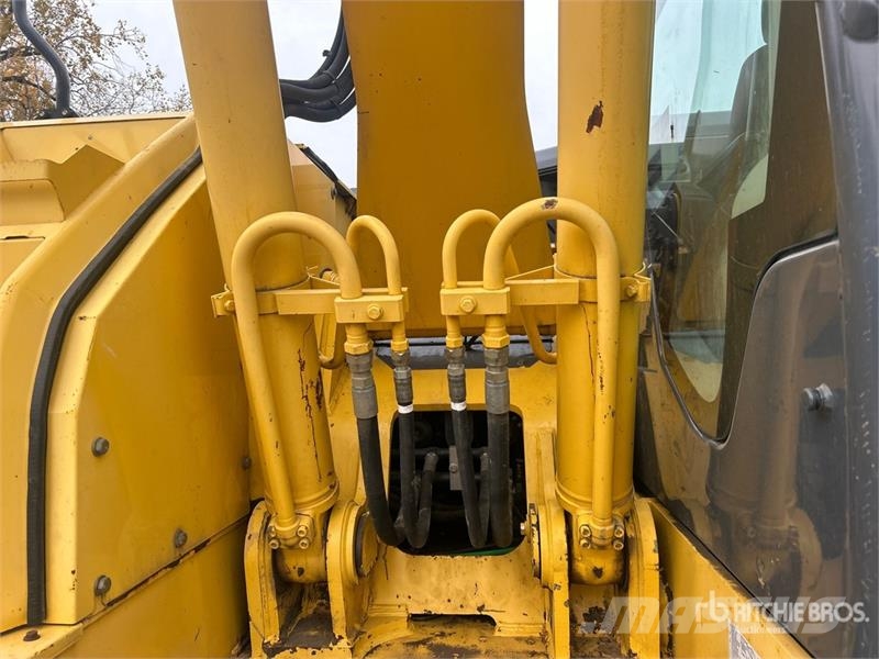Kobelco SK230SRLC-3 Tracked Excavator 履带挖掘机