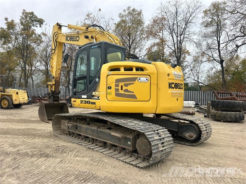 Kobelco SK230SRLC-3 Tracked Excavator 履带挖掘机