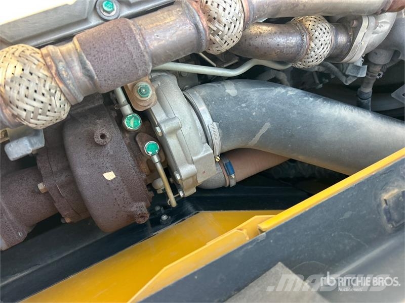 Kobelco SK350LC-10 Tracked Excavator Верижен екскаватор