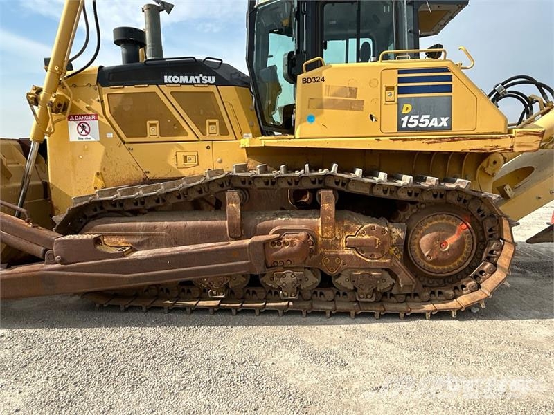 Komatsu D155AX-8 Crawler Dozer Rupsdozers