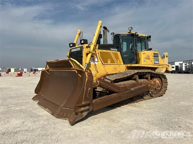 Komatsu D155AX-8 Crawler Dozer Rupsdozers