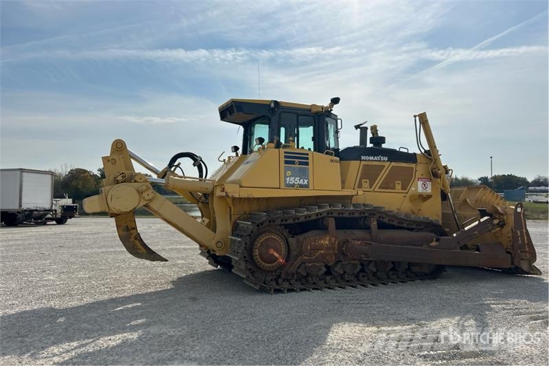 Komatsu D155AX-8 Crawler Dozer Rupsdozers
