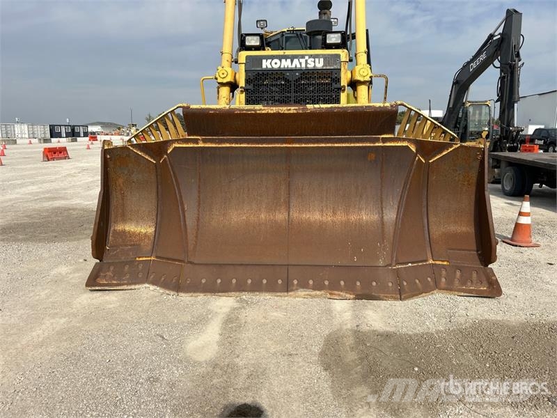 Komatsu D155AX-8 Crawler Dozer Rupsdozers