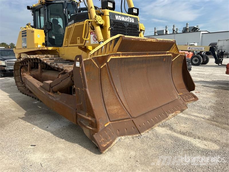 Komatsu D155AX-8 Crawler Dozer Rupsdozers