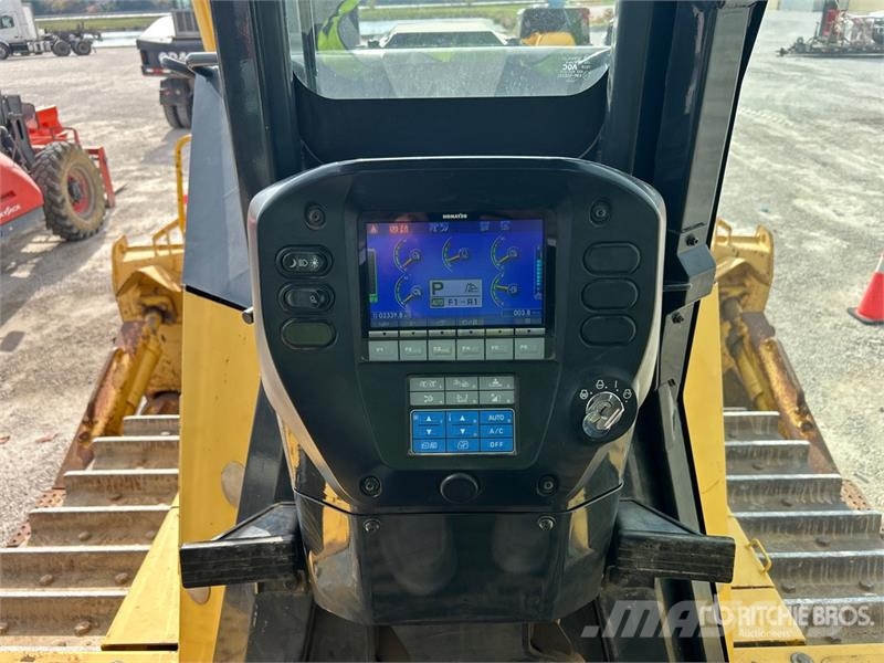 Komatsu D155AX-8 Crawler Dozer Rupsdozers