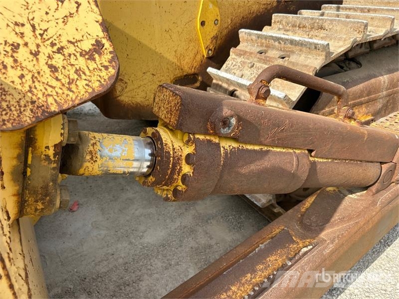 Komatsu D155AX-8 Crawler Dozer Rupsdozers