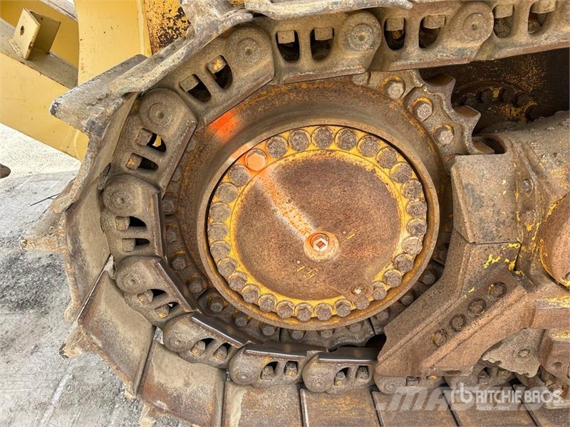Komatsu D155AX-8 Crawler Dozer Rupsdozers