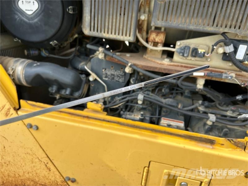 Komatsu D155AX-8 Crawler Dozer Rupsdozers