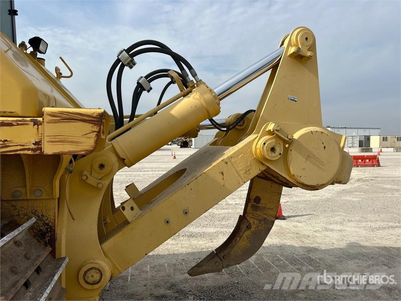 Komatsu D155AX-8 Crawler Dozer Rupsdozers