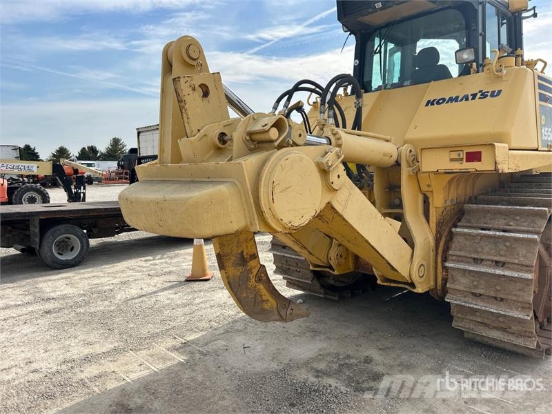 Komatsu D155AX-8 Crawler Dozer Rupsdozers