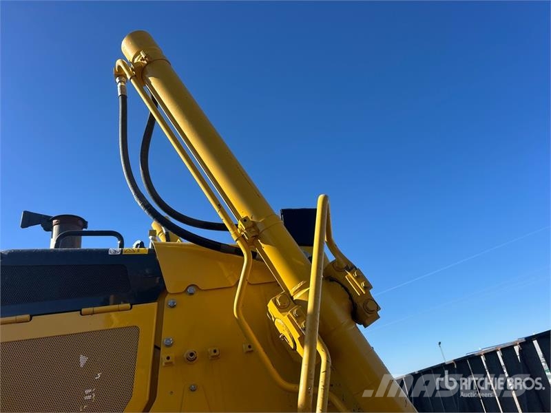 Komatsu D155PX-8 Crawler Dozer 履帶推土機