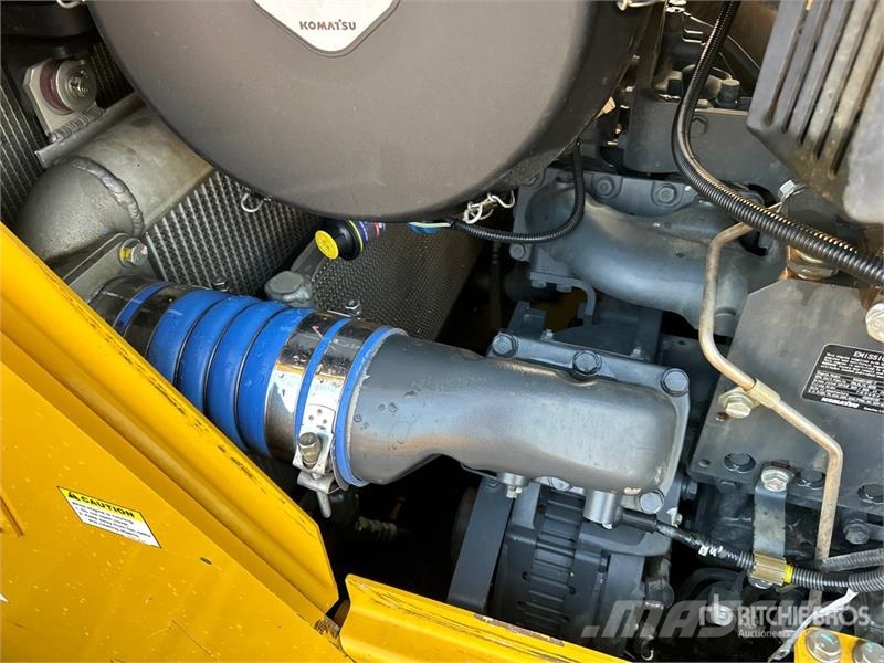 Komatsu D155PX-8 Crawler Dozer 履帶推土機