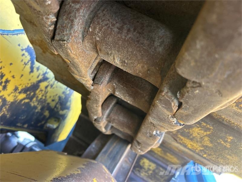 Komatsu D155PX-8 Crawler Dozer Spycharki gąsienicowe