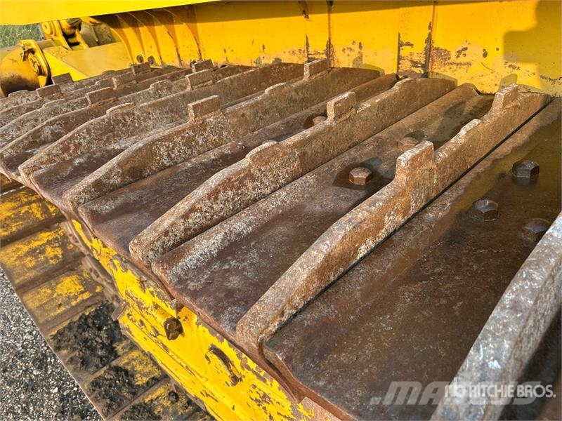 Komatsu D155PX-8 Crawler Dozer 履帶推土機