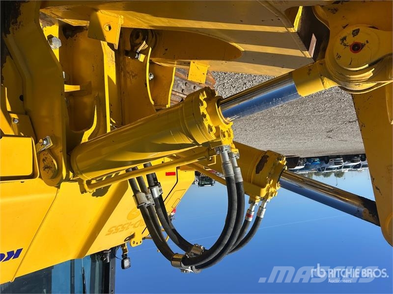 Komatsu D155PX-8 Crawler Dozer 履帶推土機