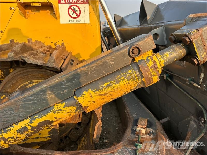 Komatsu D155PX-8 Crawler Dozer 履帶推土機