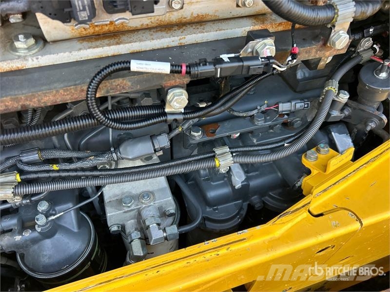 Komatsu D155PX-8 Crawler Dozer 履帶推土機