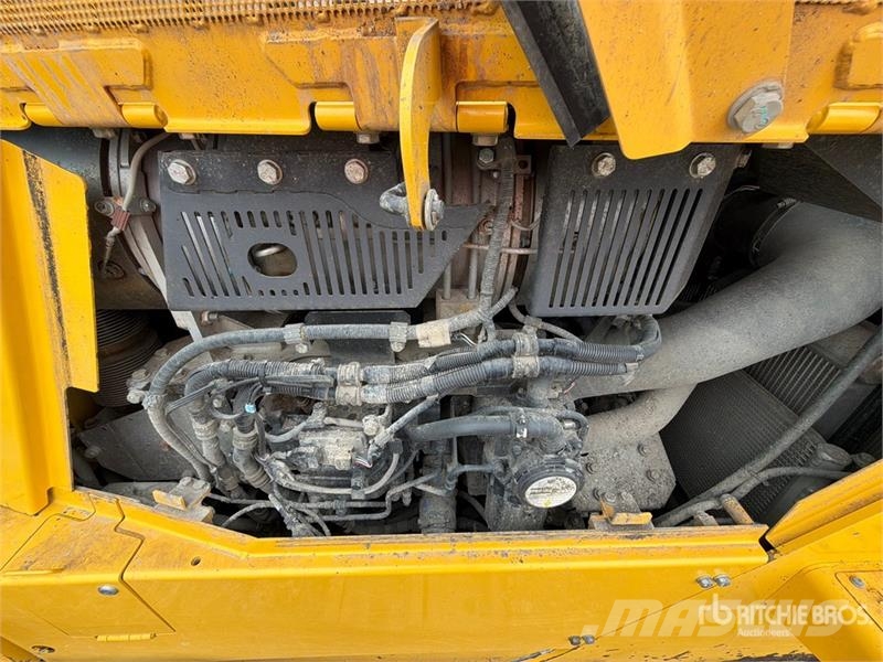 Komatsu D155PX-8 Crawler Dozer Bulldozer på larvebånd