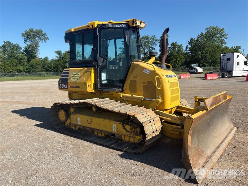 Komatsu D39PX-24 Crawler Dozer 履帶推土機