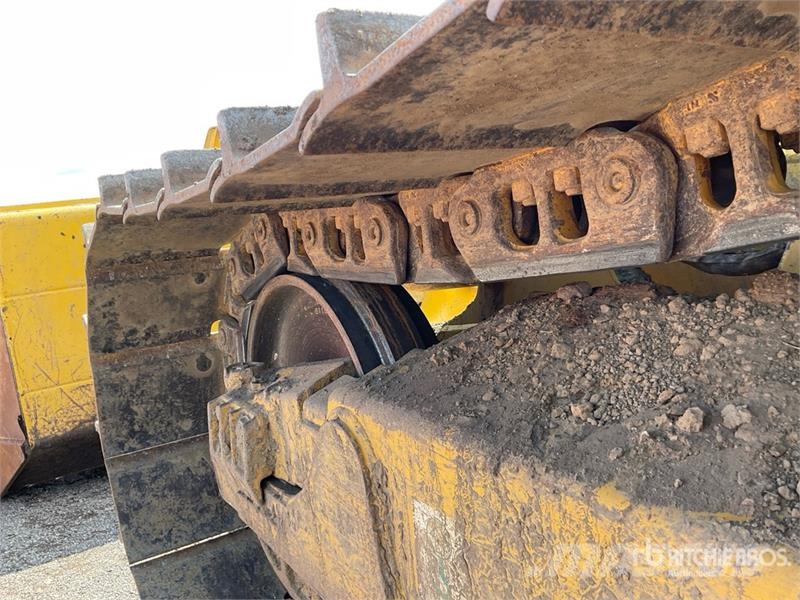 Komatsu D39PX-24 Crawler Dozer 履帶推土機